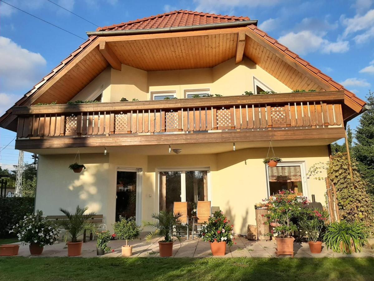 Fewo Hohen Neuendorf Bei Berlin Mit Sauna Und Fuss-Spa 外观 照片